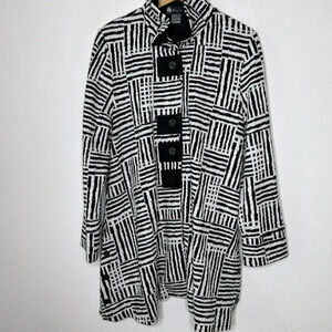 Damee ruffle collar swing coat/jacket/blazer size medium